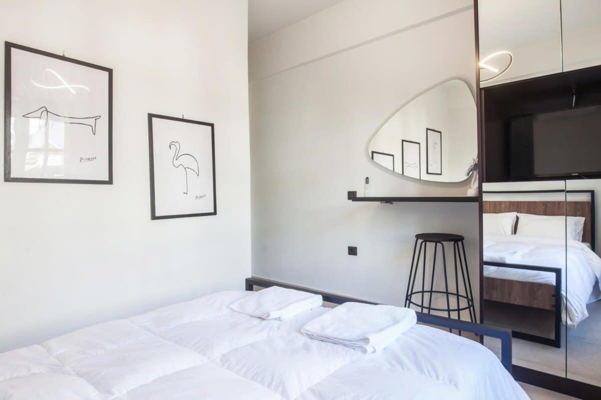 Beautiful Elegant Apartment Next To Monastiraki 雅典 外观 照片