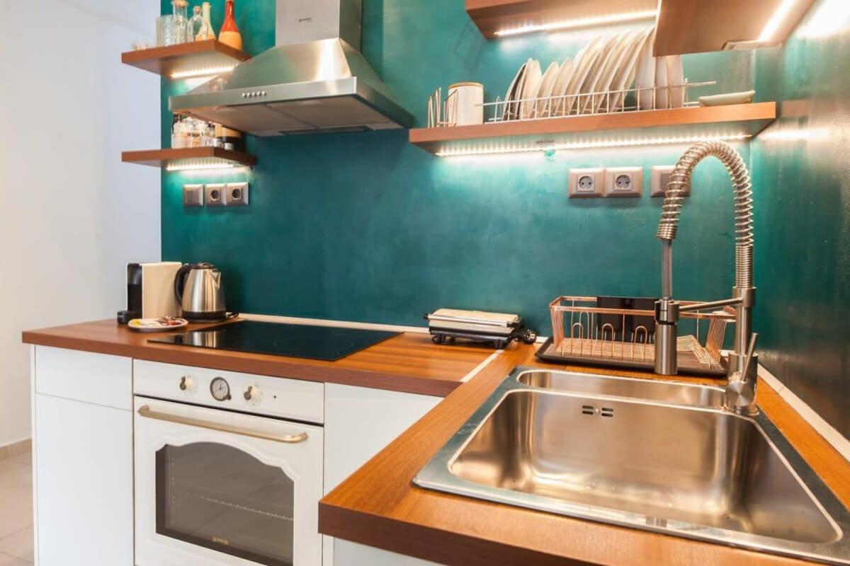 Beautiful Elegant Apartment Next To Monastiraki 雅典 外观 照片